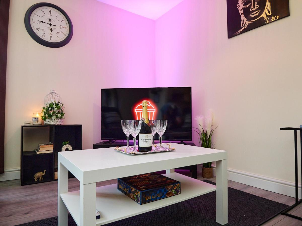 Beauchamp Suite In Coventry City Centre Cv1 For Contractors Professionals Tourists Relocators Students And Family Exteriör bild