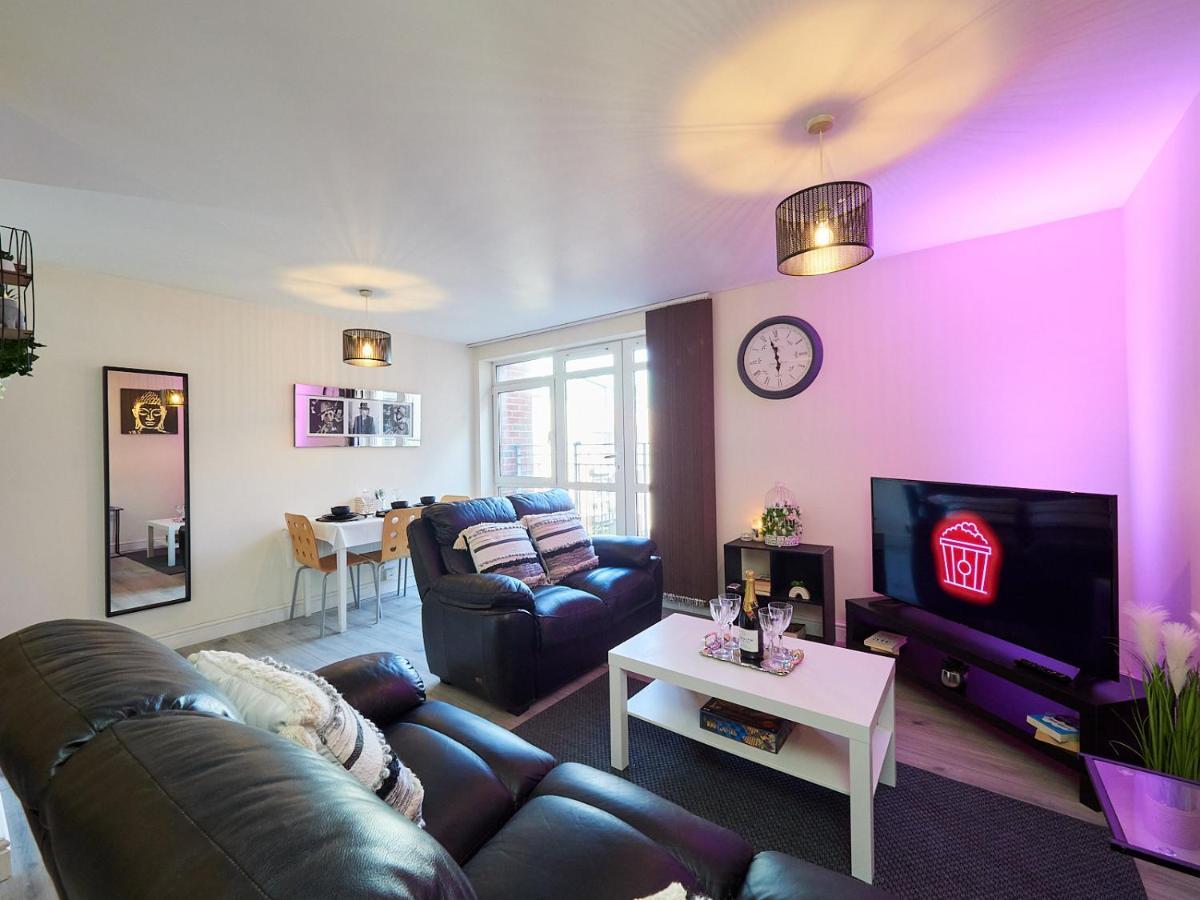 Beauchamp Suite In Coventry City Centre Cv1 For Contractors Professionals Tourists Relocators Students And Family Exteriör bild