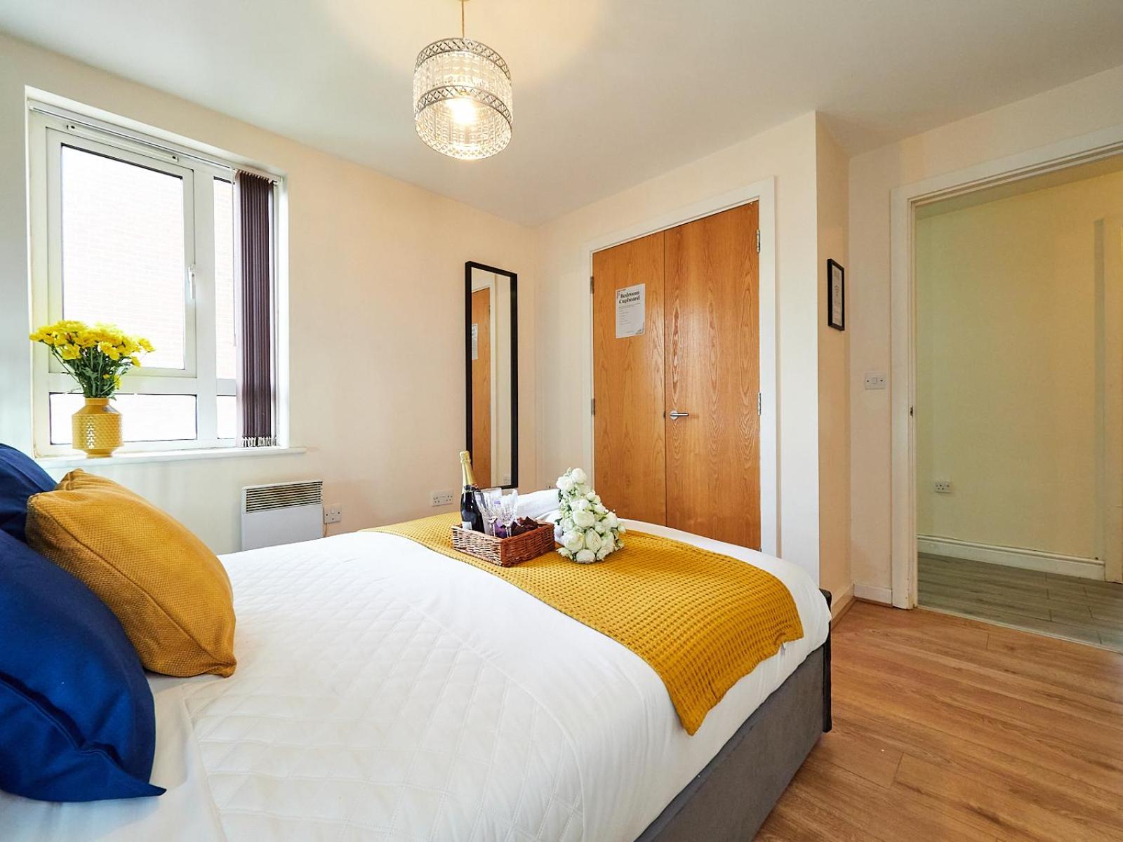 Beauchamp Suite In Coventry City Centre Cv1 For Contractors Professionals Tourists Relocators Students And Family Exteriör bild